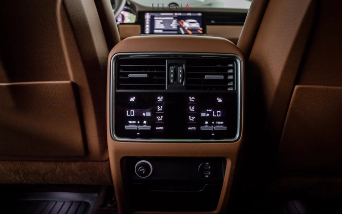 Porsche Cayenne cena 539900 przebieg: 25821, rok produkcji 2021 z Nowa Sarzyna małe 781